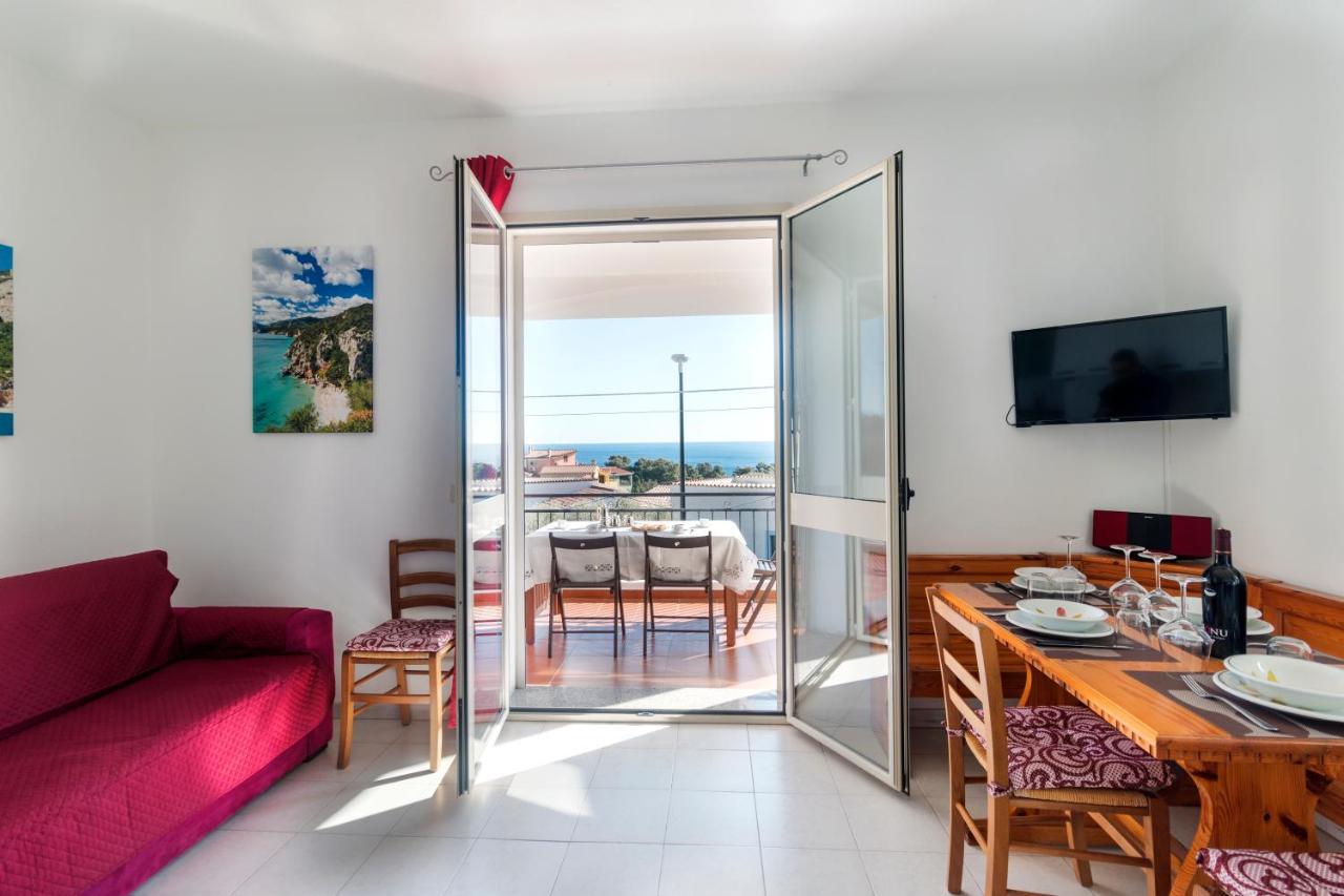 Suite Apartment La Punta Cala Gonone Exterior foto